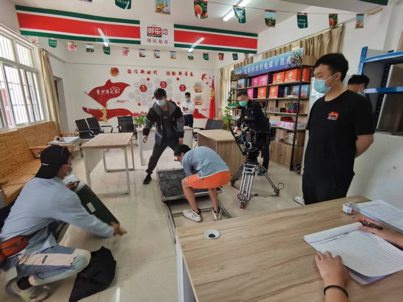 衡南县广告片拍摄公司：极简主义践行者，少即是多的视觉哲学